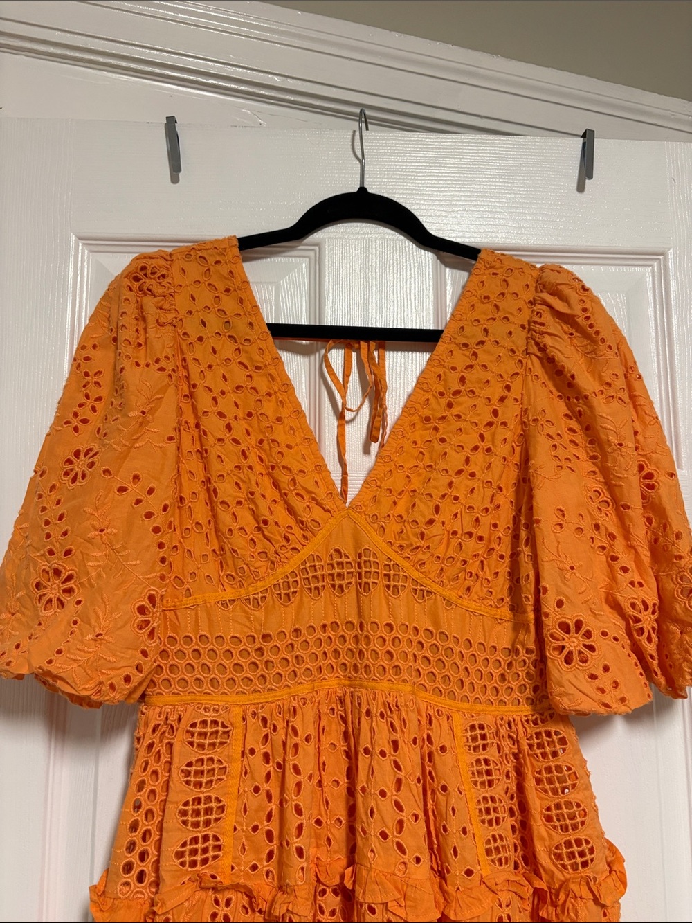 Cynthia Rowley Orange Eyelet Tiered V‑Neck Mini Dress - Picture 2 of 7